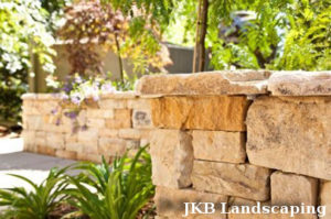 Mixed Sawn Wallers with lighting daylight