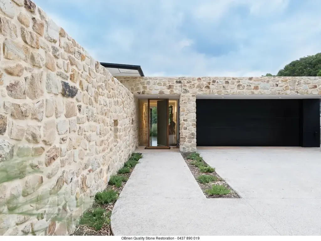 Basket Range Sandstone Random Wallers